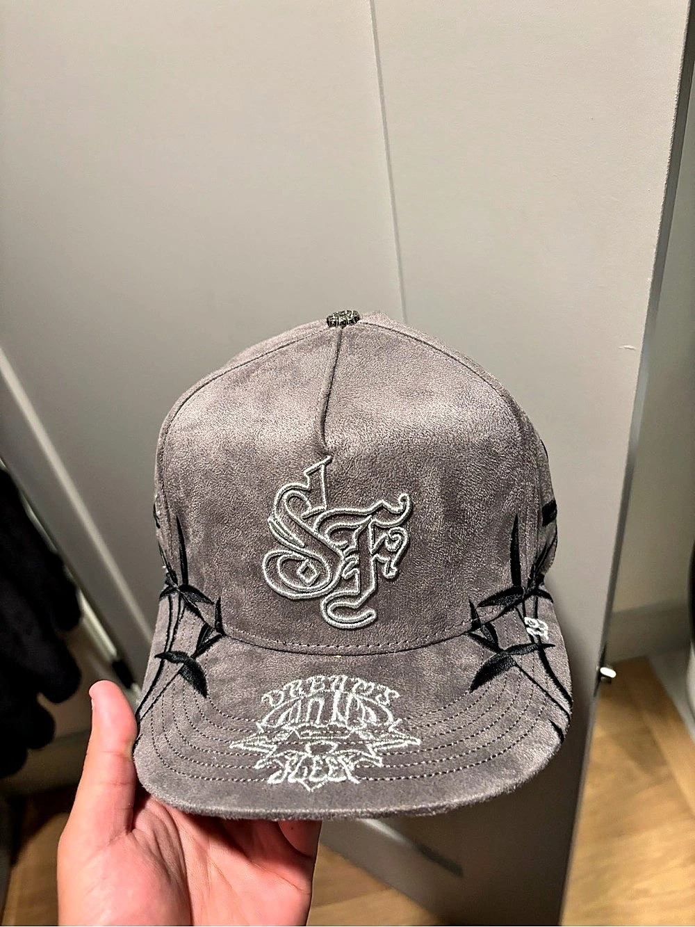 Got this in LA at a street store on melrose super nice hat never worn!